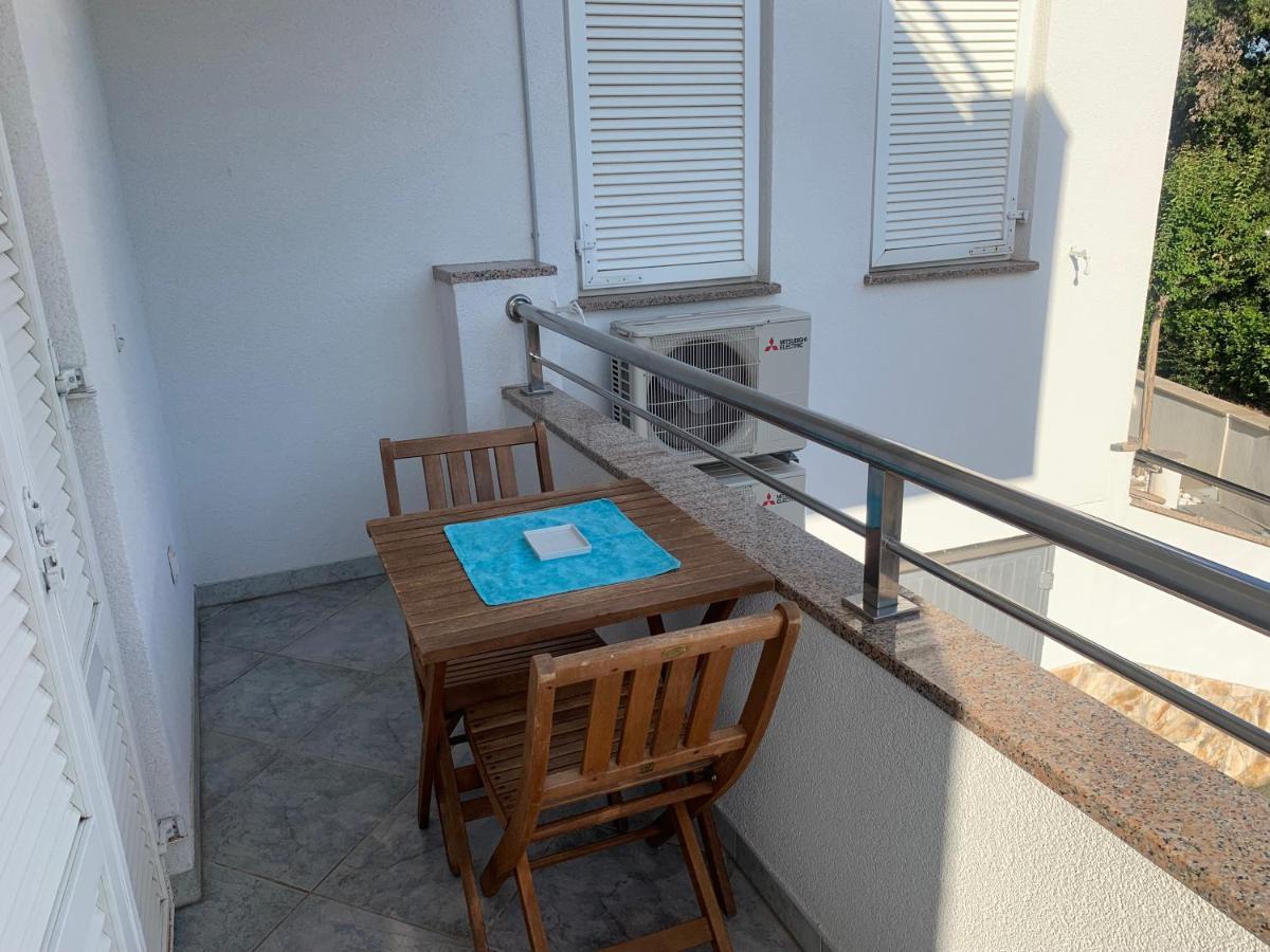 Apartmani Auer Pjescana Uvala Buitenkant foto